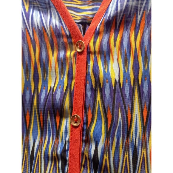 Signature Studio Small Patterned Sheer Multicolor 3/4 Sleeve Tunic Mock V Neck - Picture 5 of 7